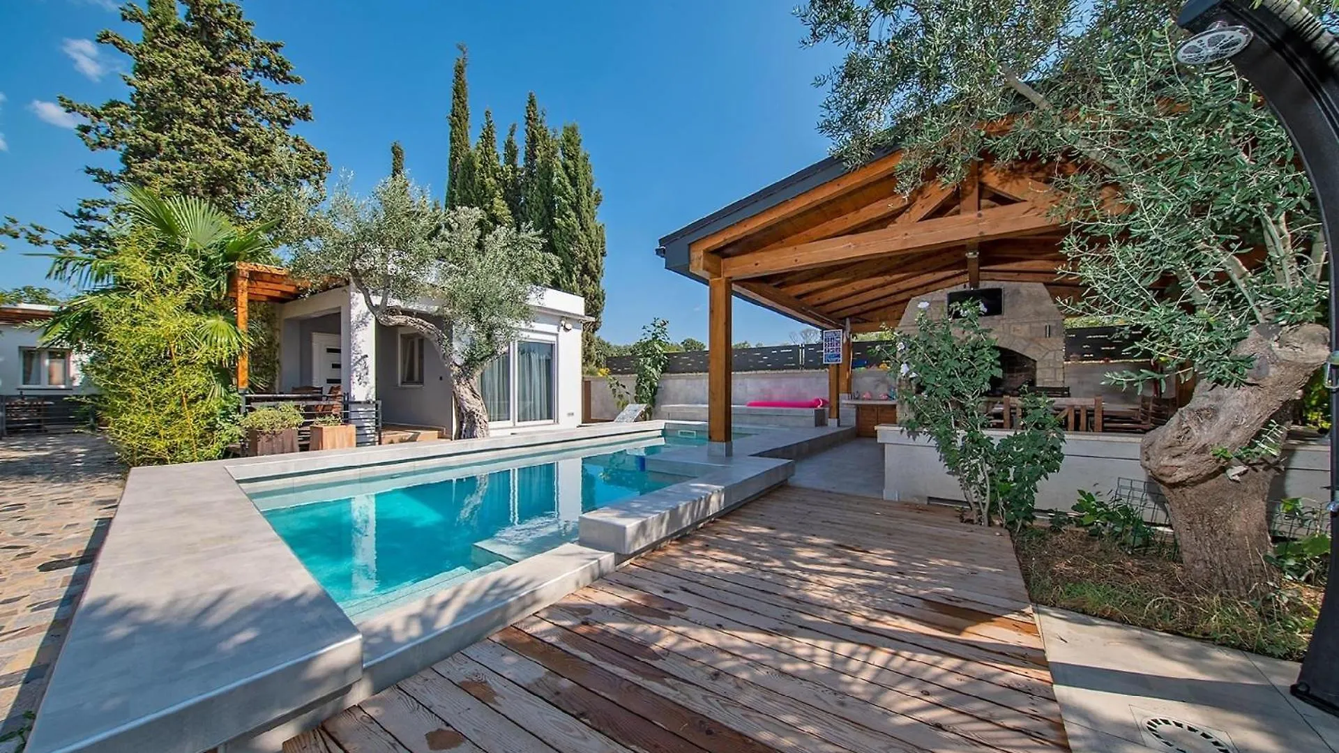Ferienwohnung Fuer 3 Personen Ca 35 Qm In Peroj, Istrien Istrische Riviera contacts